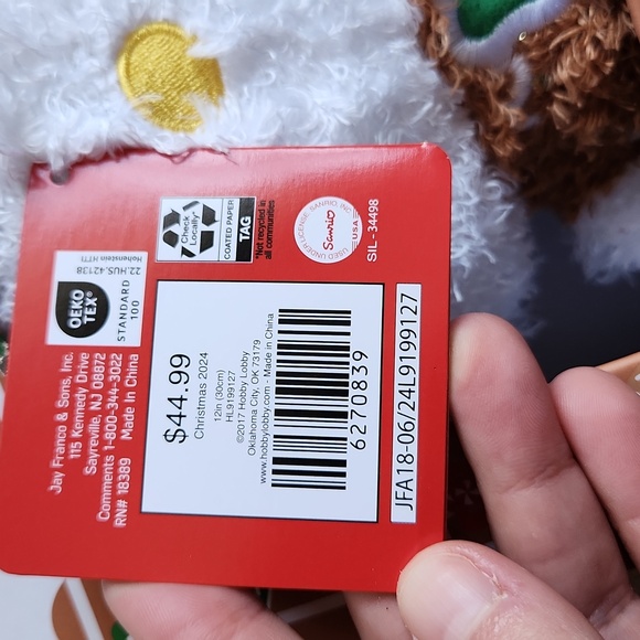 New Hello Kitty Hugger Pillow - Picture 3 of 3